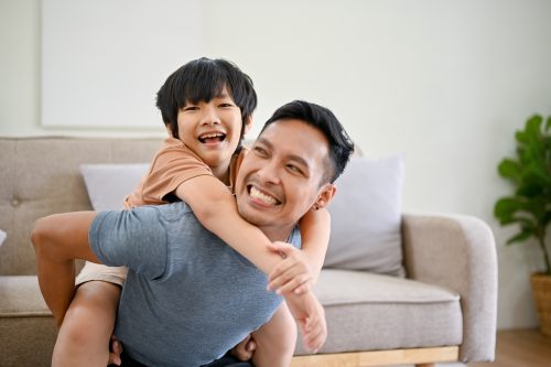 Joyful,And,Happy,Asian,Dad,Playing,With,His,Little,Son